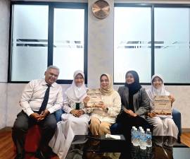 Happy Reading Holiday :  Penguatan Literasi Menuju Generasi Indonesia Emas 