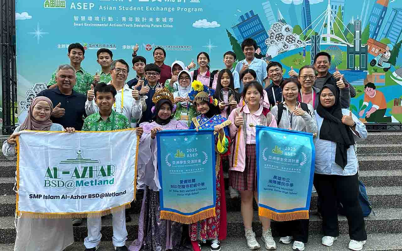 SMP%20Islam%20Al Azhar%20BSD@Cileungsi